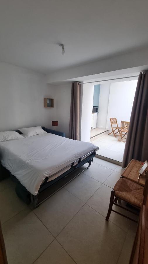 Appartement Calme Centre Ville A 80M Des Halles Нарбонна Экстерьер фото