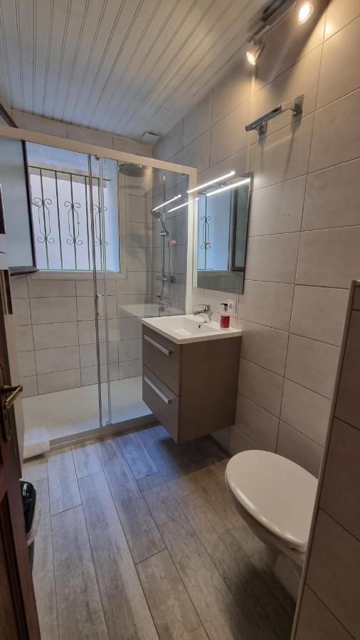 Appartement Calme Centre Ville A 80M Des Halles Нарбонна Экстерьер фото