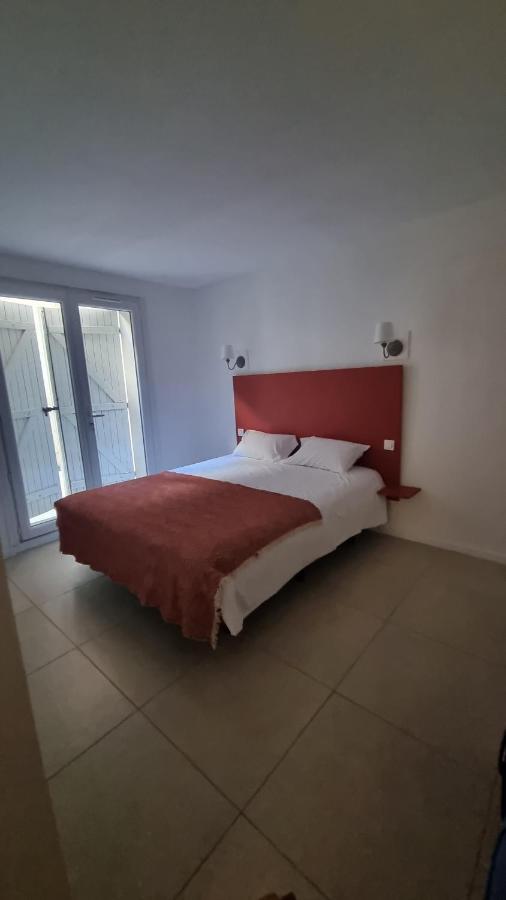Appartement Calme Centre Ville A 80M Des Halles Нарбонна Экстерьер фото